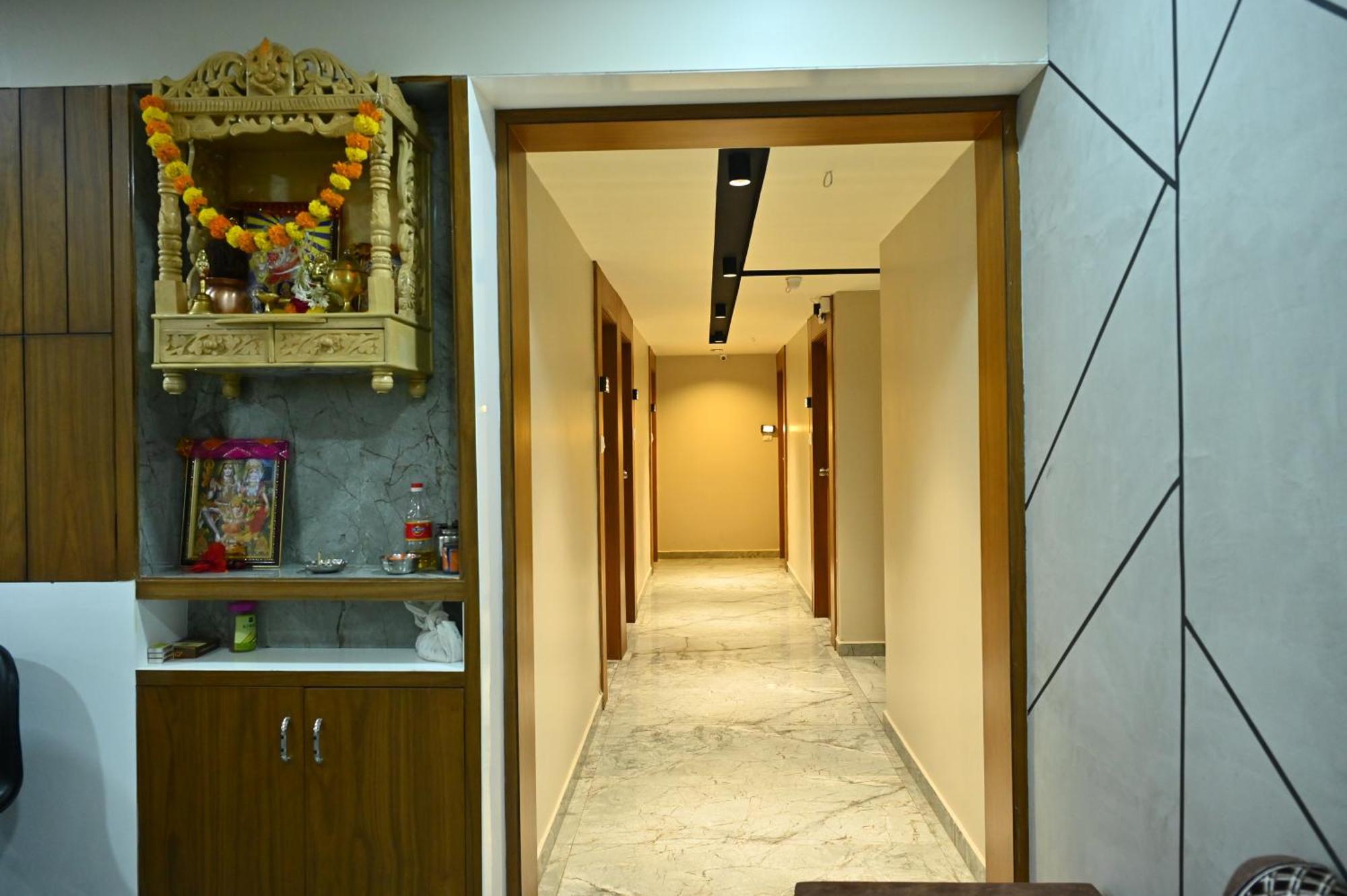 Hotel Sury Villa 아흐메다바드 외부 사진